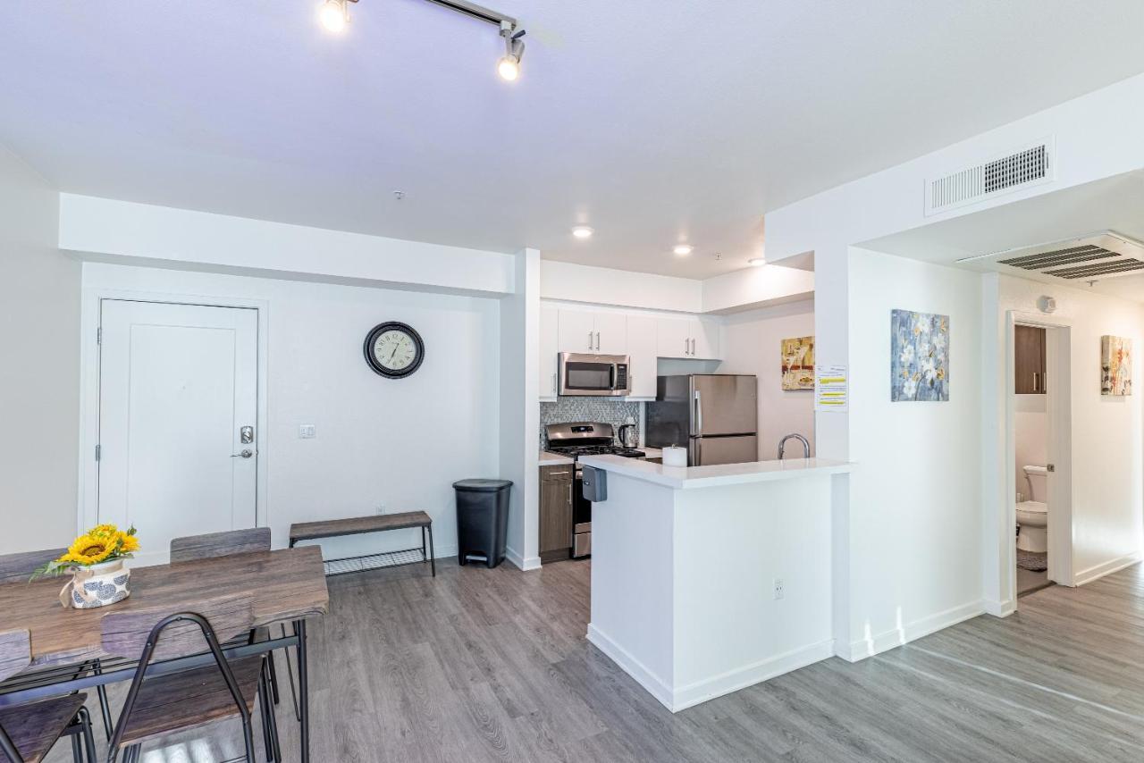 ווסט הוליווד Heaven On Hollywood Furnished Apartments מראה חיצוני תמונה